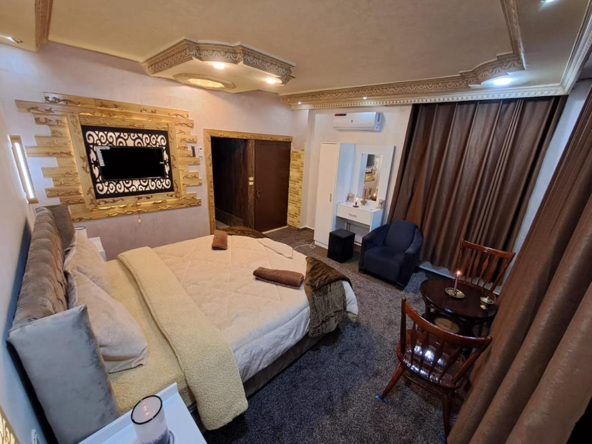 Hotel Hadrian'S Arch Dżarasz Zewnętrze zdjęcie
